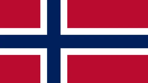 “利物浦与莱斯特城激战正酣，索博斯洛伊补时制胜，荣获最佳球员称号！”